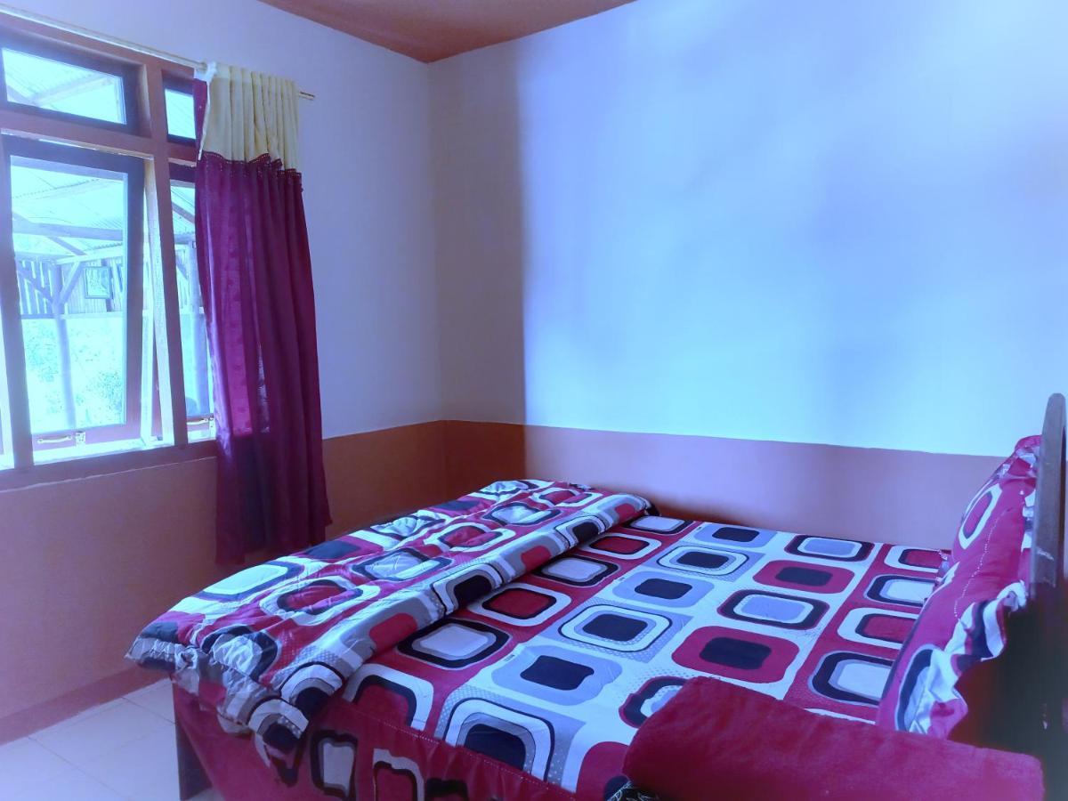 Sun Rice Homestay Ruteng Kamer foto