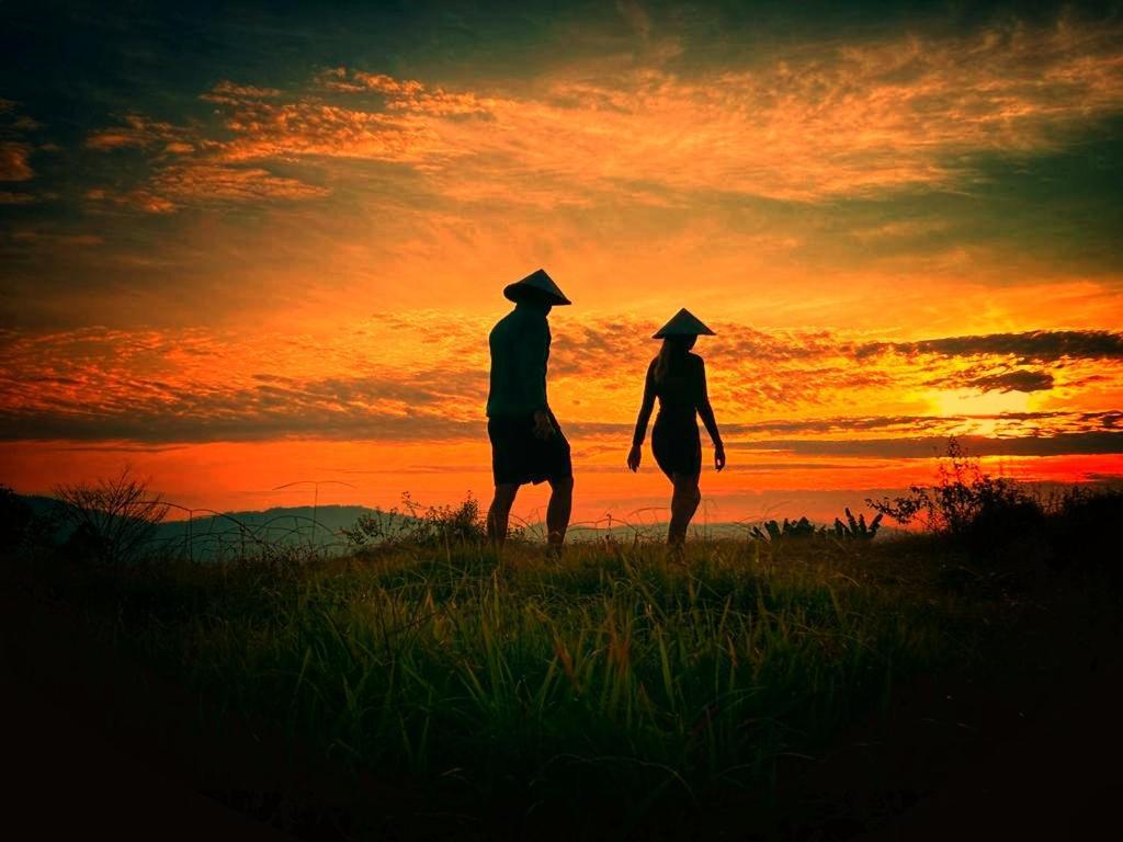 Sun Rice Homestay Ruteng Buitenkant foto