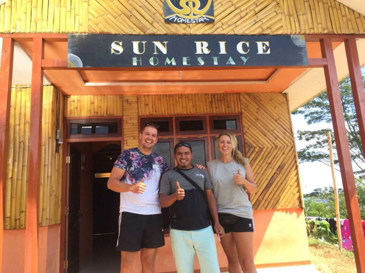 Sun Rice Homestay Ruteng Buitenkant foto